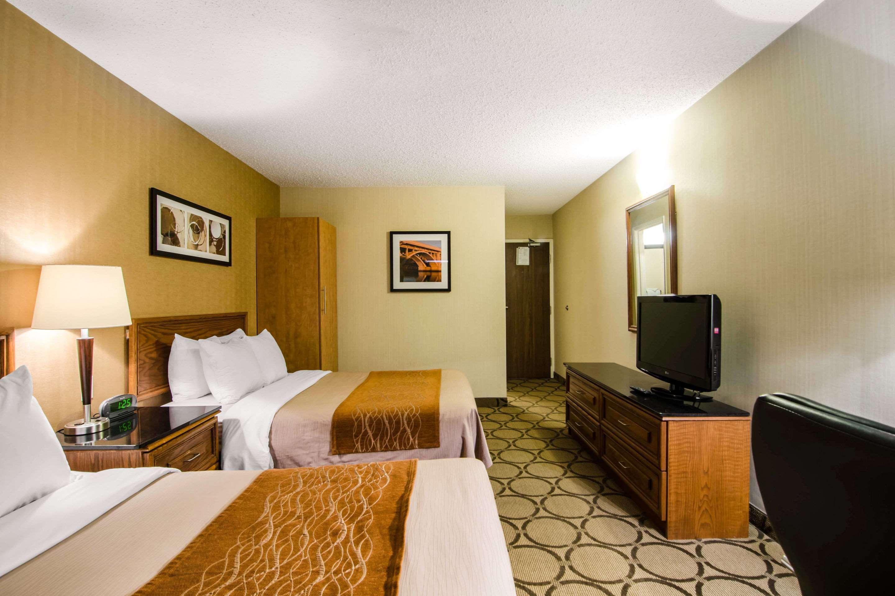 Comfort Inn East Sudbury Esterno foto