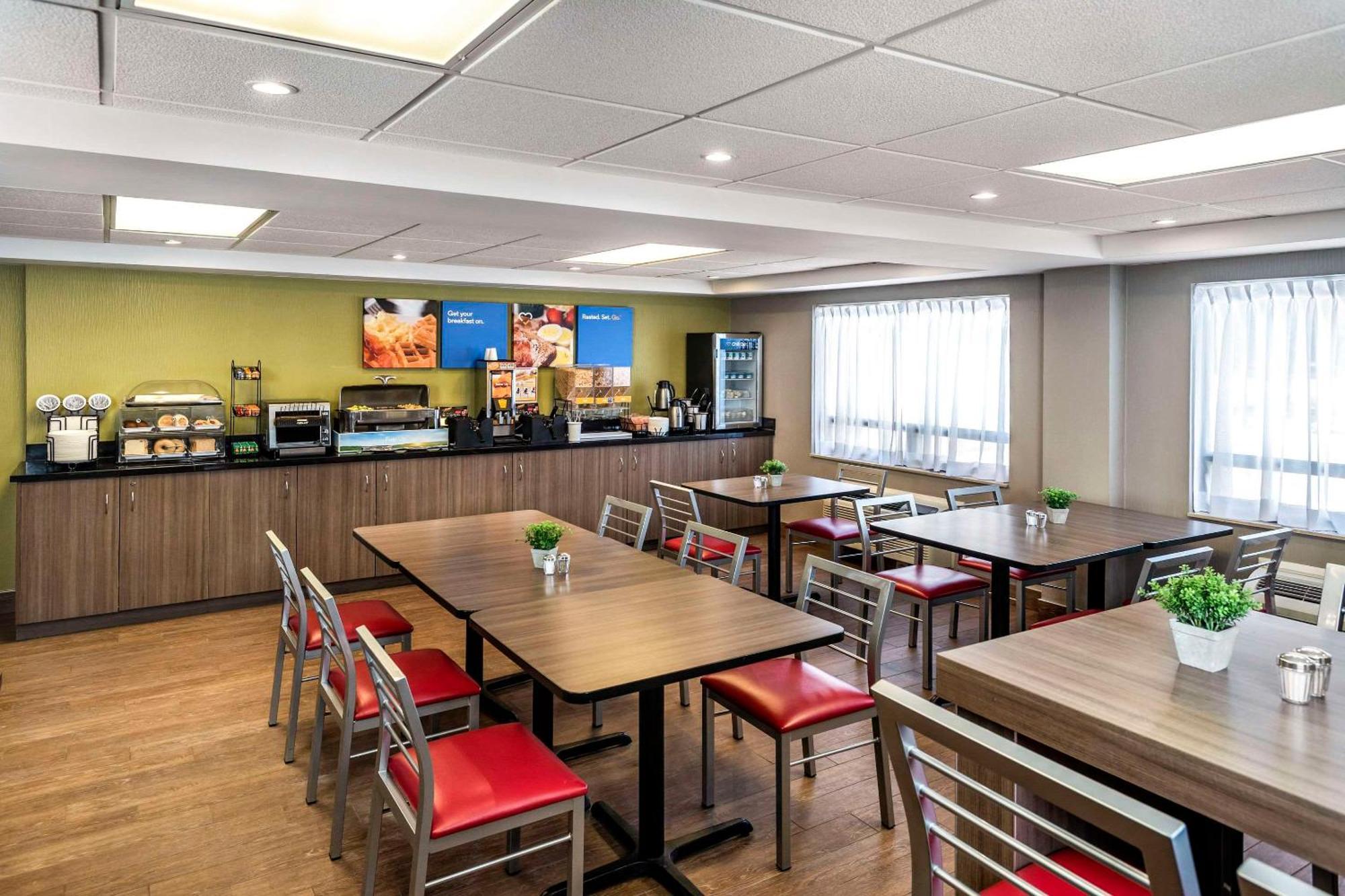 Comfort Inn East Sudbury Esterno foto