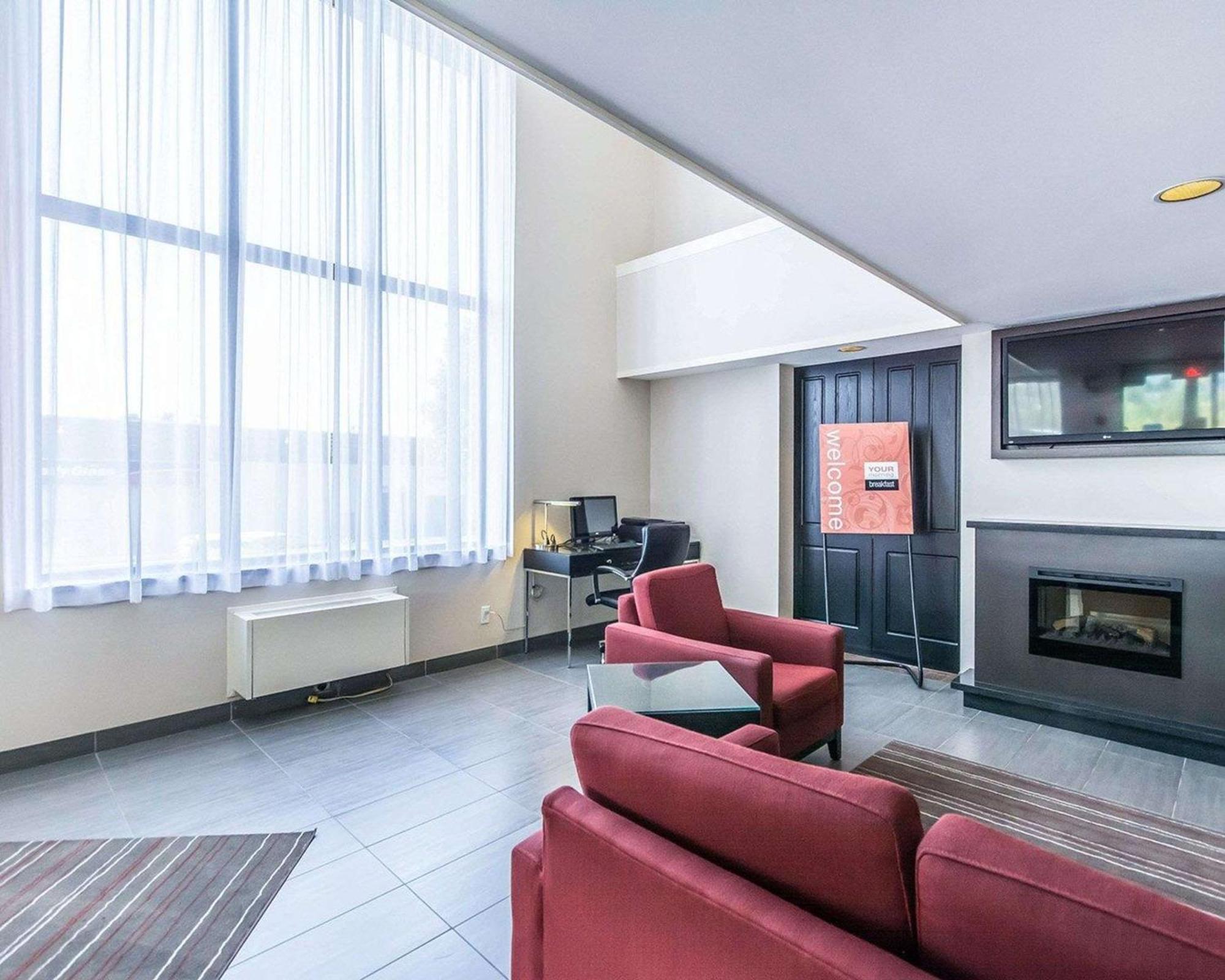 Comfort Inn East Sudbury Esterno foto